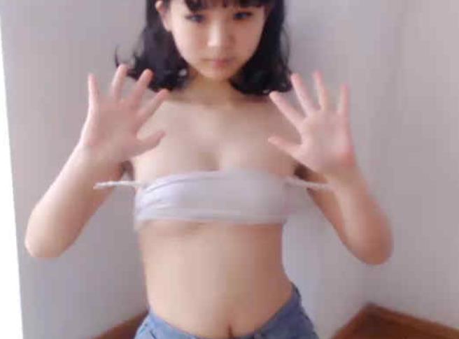 网络达人aimeebaby的清纯主播合集
