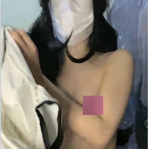 美少女奇怪玩具进入某处视频