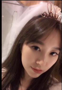 《云泄密:新闻传播大学美女自拍情侣爆破现场》