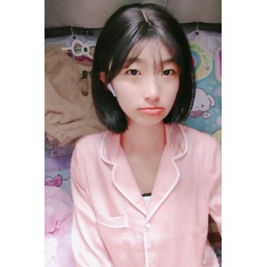 19岁学妹呜崽酱：448个视频，总大小49.9G，备受收藏