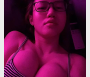 火爆优质妹子娜美合集:59个视频总时长达790分钟,精选OF资源,车灯姬浮力,小编推特粉丝狂热