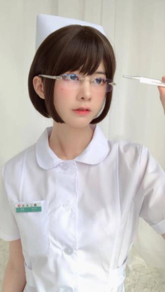 眼酱大魔王w资源合集:悠宝百合全系列7.3G大片