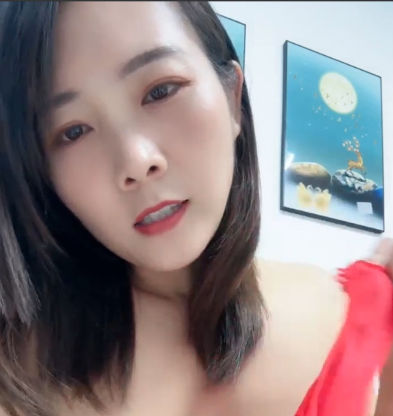 白领尤物：扒拉神秘处，放飞自我，高压高兴赞，9个视频13.91克，打包百度盘