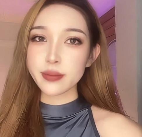 疯狂抖音新篇:小三儿高质量美女主播143V4.4G视频盛宴