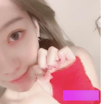 百里挑一,美若仙女,网红美女{{网红名字}}展现舞蹈天赋,资源4V90M,七彩女神