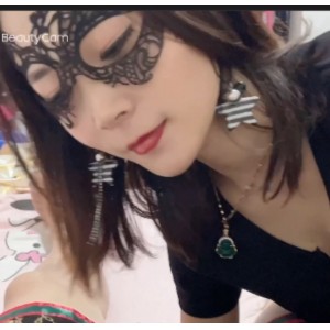 绿帽妻子系列1-7部21g：性感妩媚的伊能静引发的情感冲突