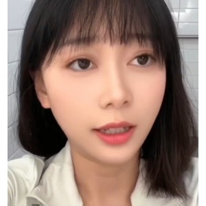 视频还可以作为收藏品，让你随时随地回味和欣赏。如果你也是BlackCat和21g的粉丝，或者对家政面试感兴趣，那么这些私拍视频绝对不容错过！快来下载收藏吧！