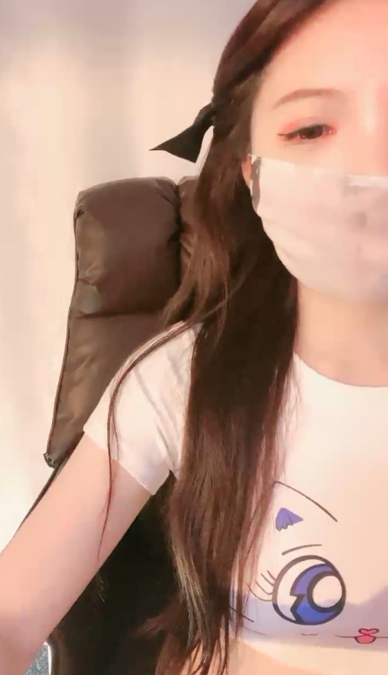 甜腻小喵:啵一口奶盖,视频大小适中,去重百度可单下+115