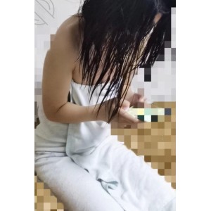 海角婶婶的求虐视频珍藏：百度ED2K，62v6.5g大小，独一无二