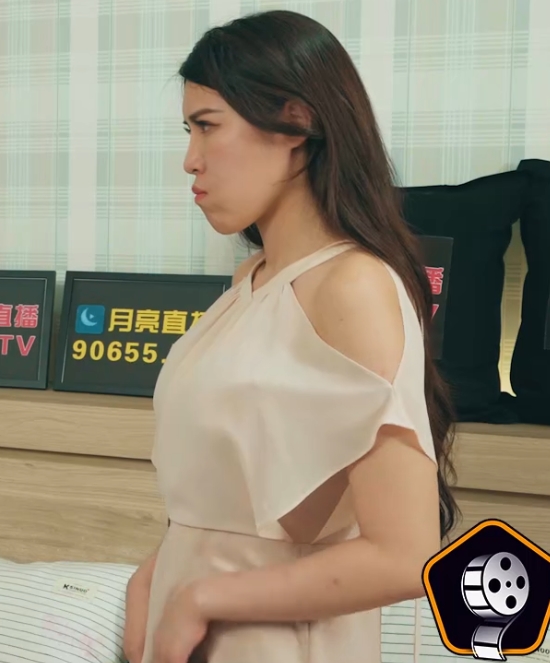 开放大罩杯女星艾熙合集:百度ED2K收藏,32.6G视频尽收眼底