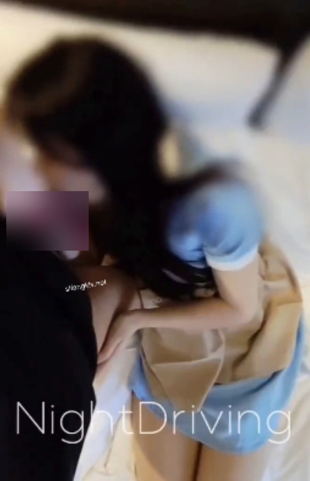 Big烟枪:肉丝服装、利来空姐,119v视频,2.51G下载