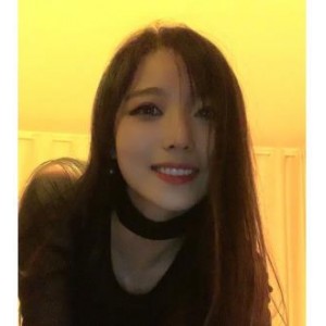 推特人气棒棒糖自拍露脸图集，身材协调惹人喜爱[173V3.7G]