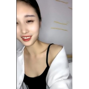 个视频都充满了她独特的个性和魅力。收藏她的视频，就像是收藏了一段轻松愉快的时光。想要一睹辣妹小九九的风采，不妨来百度搜索她的作品吧！