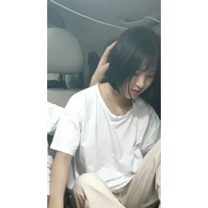 为此，她认为“开金口”是指有好运气，能够获得财富和成功。这种有趣的互动也成为了两人直播中的一大亮点。如果你是樱子和七七的忠实粉丝，那么这个直播资源合集绝对不能错过！快来收藏这份49.2g的宝藏，一起回味她们的精彩瞬间吧！