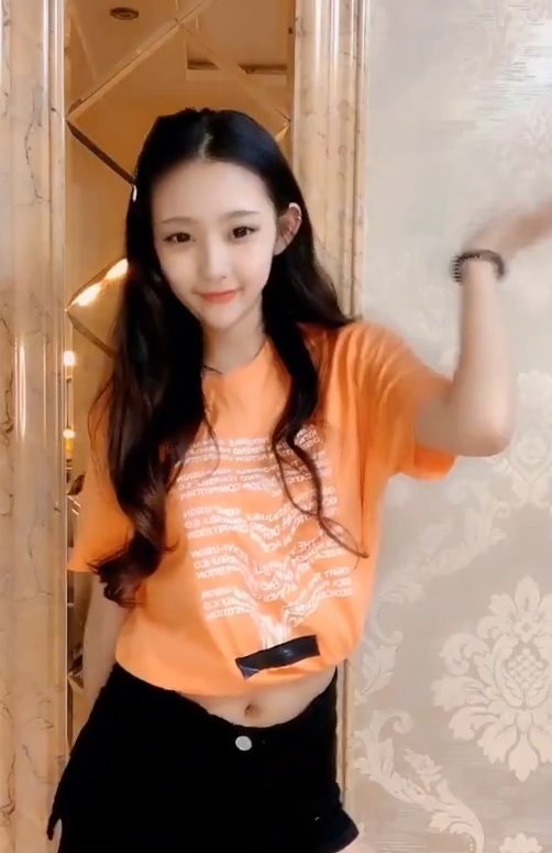 热舞小妹合集视频,最新3部热舞精彩瞬间,快手精选,百度ED2K收藏210个精彩片段!