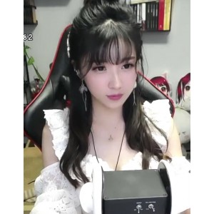 斗鱼小女巫作品合集补130V37.4G，尺度适中收藏