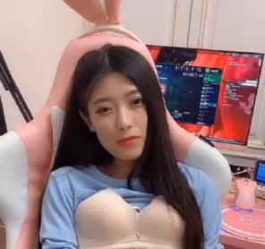 抖音月月独家视频1V11M超值鉴赏