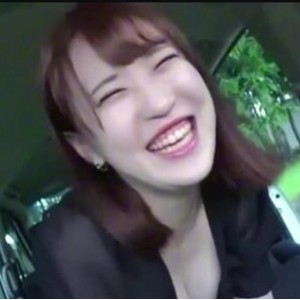 PPV珍藏版小妮子野外20岁实境4人组节奏变化声效意外收录