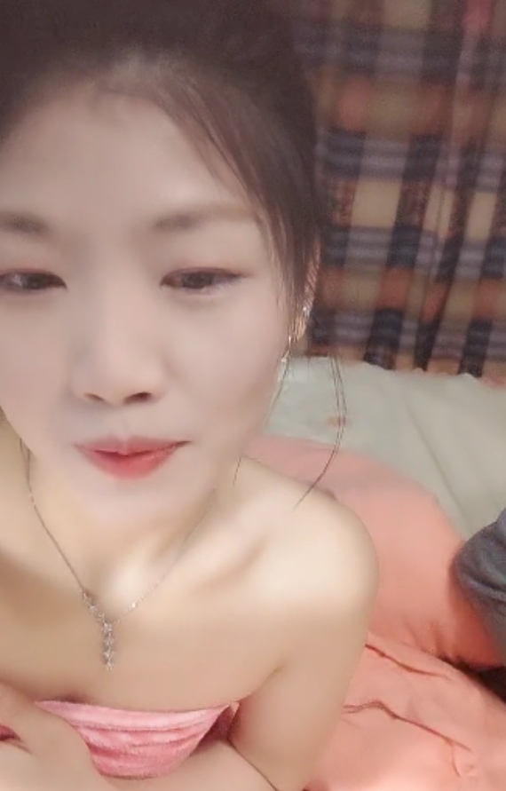 百度ED2K清雅婷小少妇43v合集46.7g+新增16v妻子气质真实收藏