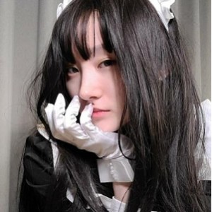 重磅9月无水福利视频：bratsuyeon露脸，特写棒棒糖，学堂完整版，画面诱人，车灯闪烁，好看身材，下载观看！