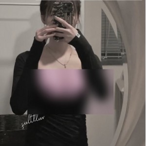 Onlyfanmo_zzi漫画身材全收录49.9G绝密档案