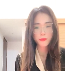 推特小甜甜超清视角震撼视频1V437MB苗条身材