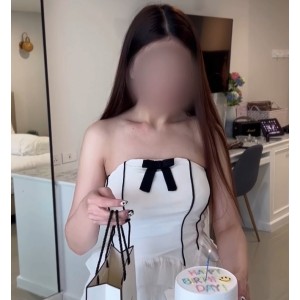 OnlyFansZXVIPXX腹肌男神珍藏版70V60G