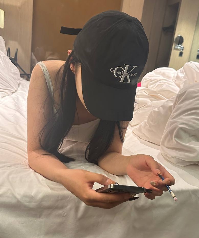 推特Nina御姐J.O.I362部171.6G绝密展示