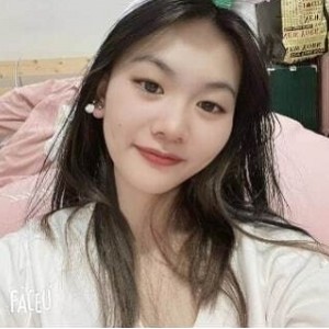 重庆C杯奶茶妹私拍互动5V+19P2.3G展示身材太顶了