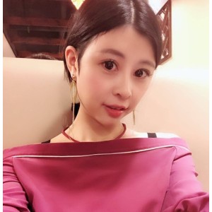 合集白嫩大罩杯后推车玩弄视频合集82v588p5.75g